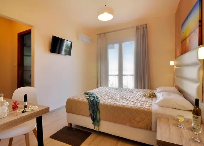 Ξενοδοχείο ορφέας *